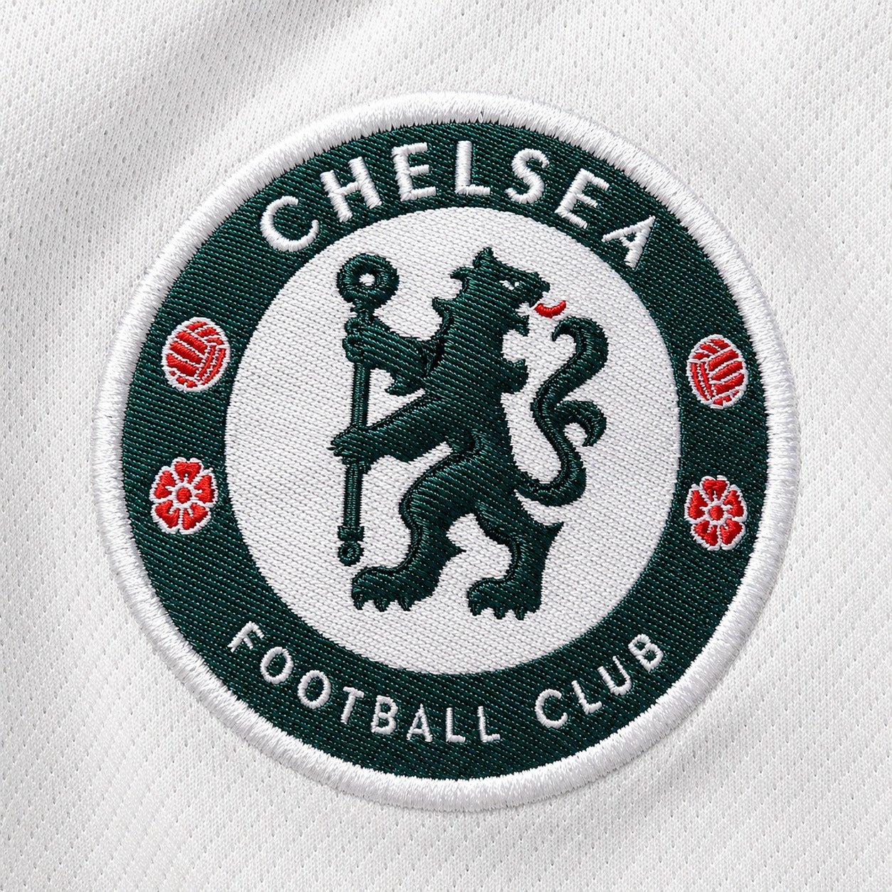 CHELSEA AWAY KIT 2025/26 (JERSEY + SHORTS)