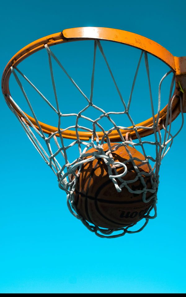 BASKETBALL