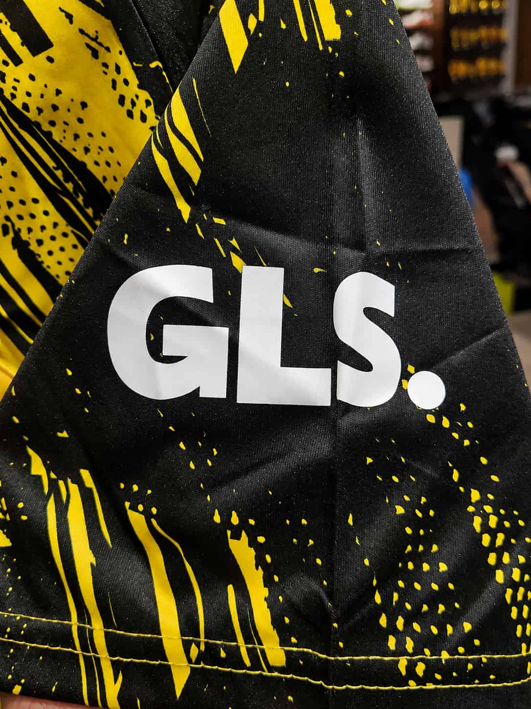 Borussia Dortmund 25/26 Home Kit (Jersey + Shorts)