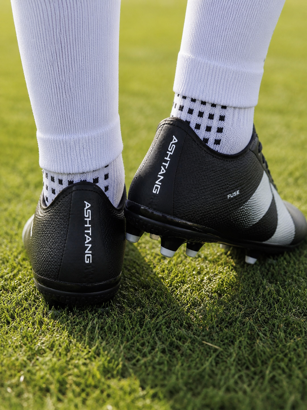 NIVIA Ashtang 3.0 Football Studs