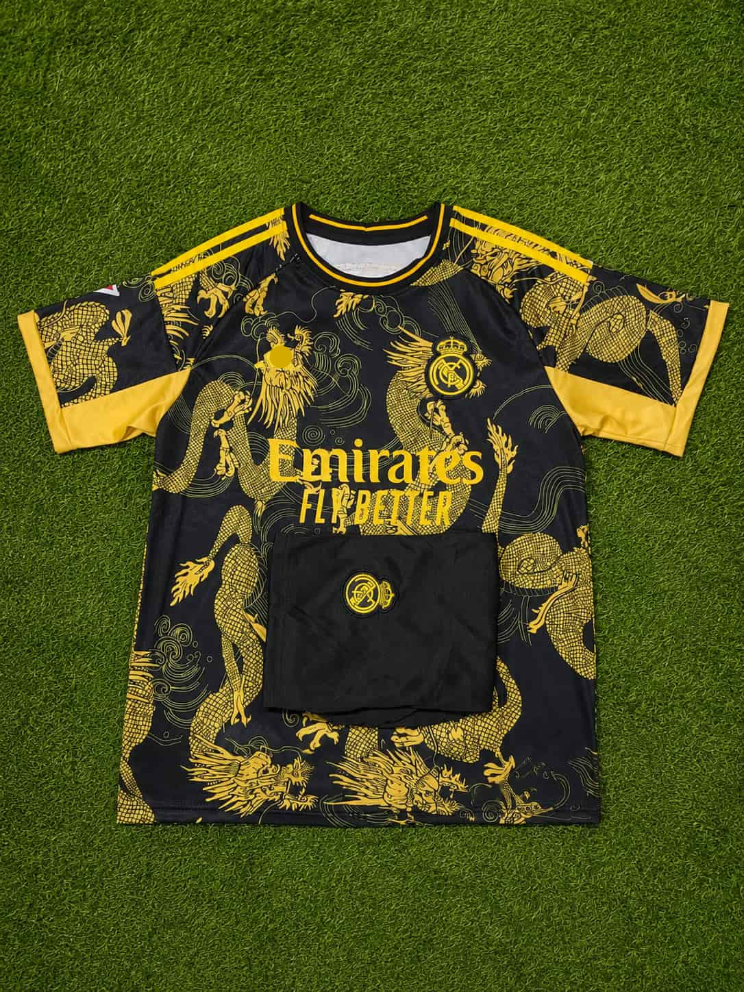 Real Madrid Dragon Kit(Jersey + Shorts)